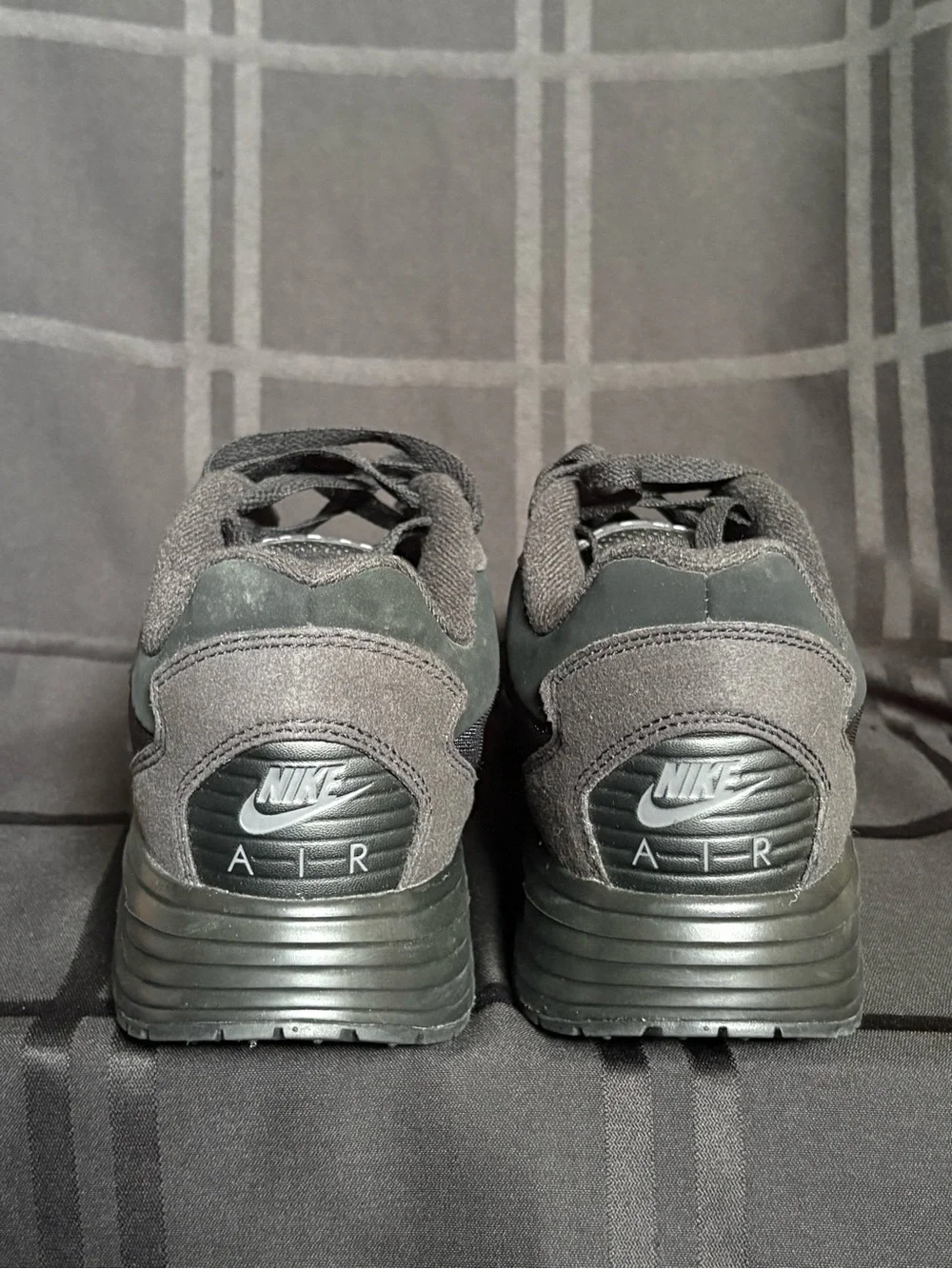 Men's Nike Air Max Solo  Trainers All Black Size:9.5 Sneakers Shoes